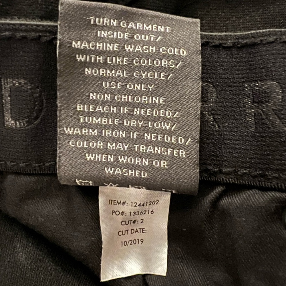 Pre-LOVED Torrid premium sky high skinny crop jeans. Size 16. EUC. - Picture 5 of 10